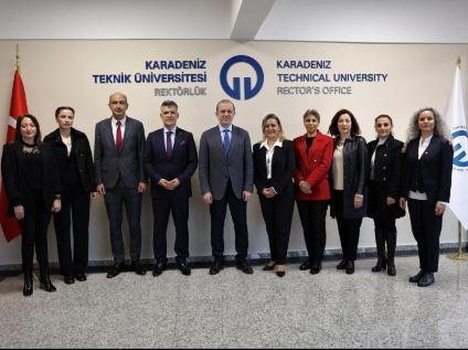 Two protocols for social contribution 