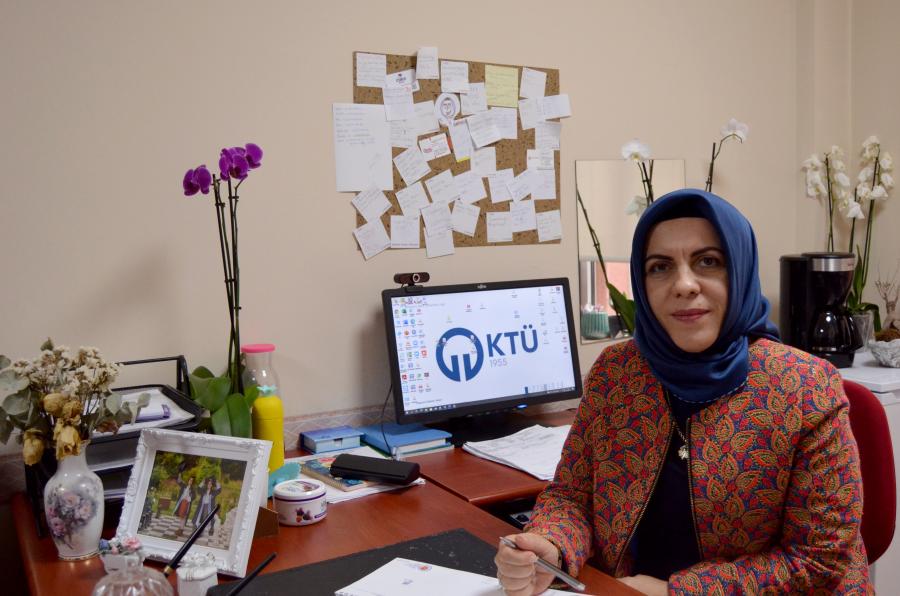 Prof.Dr. SEVDEGÜL AYDIN MUNGAN