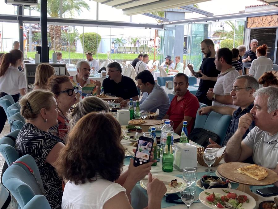 Prof. Dr. Adnan Çalık