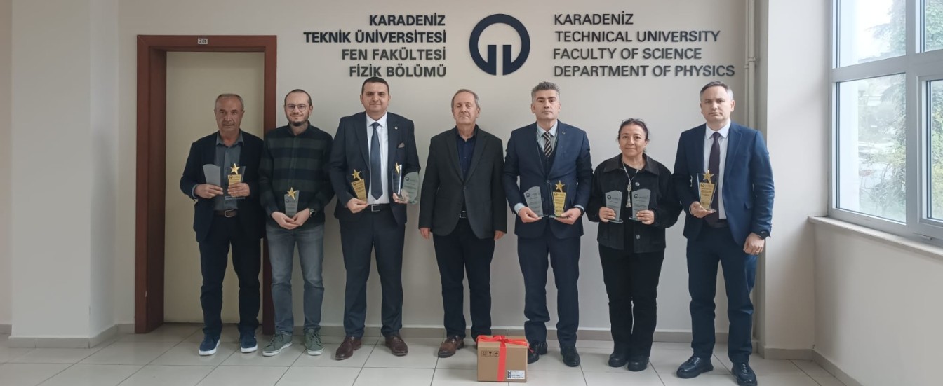 Bölümümüzün Proje ve Bilimsel Faaliyet Başarısı Akademik Performans Ödül Töreni'nde Takdir Gördü