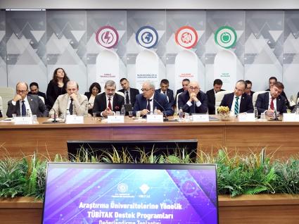 Araştırma Üniversitelerine Yönelik TÜBİTAK Destek Programları Değerlendirme Toplantısı TÜBİTAK MAM'da Gerçekleştirildi






