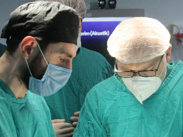 Bacaktan Tendon Nakli Başarıyla Gerçekleştirildi