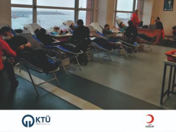 Üniversitemiz Sürmene Abdullah Kanca Meslek Yüksekokulunda, Türk Kızılaya 81 Ünite Kan Bağışı Yapıldı 